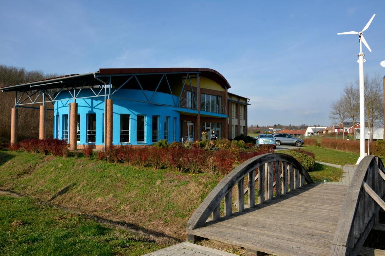 Fonix Apartmanhaz Nagypáli Exterior foto